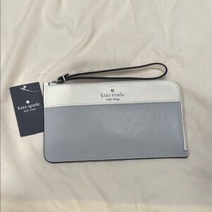 Kate Spade Gray and White Wristlet